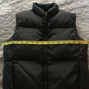 Vintage Banana Republic down vest